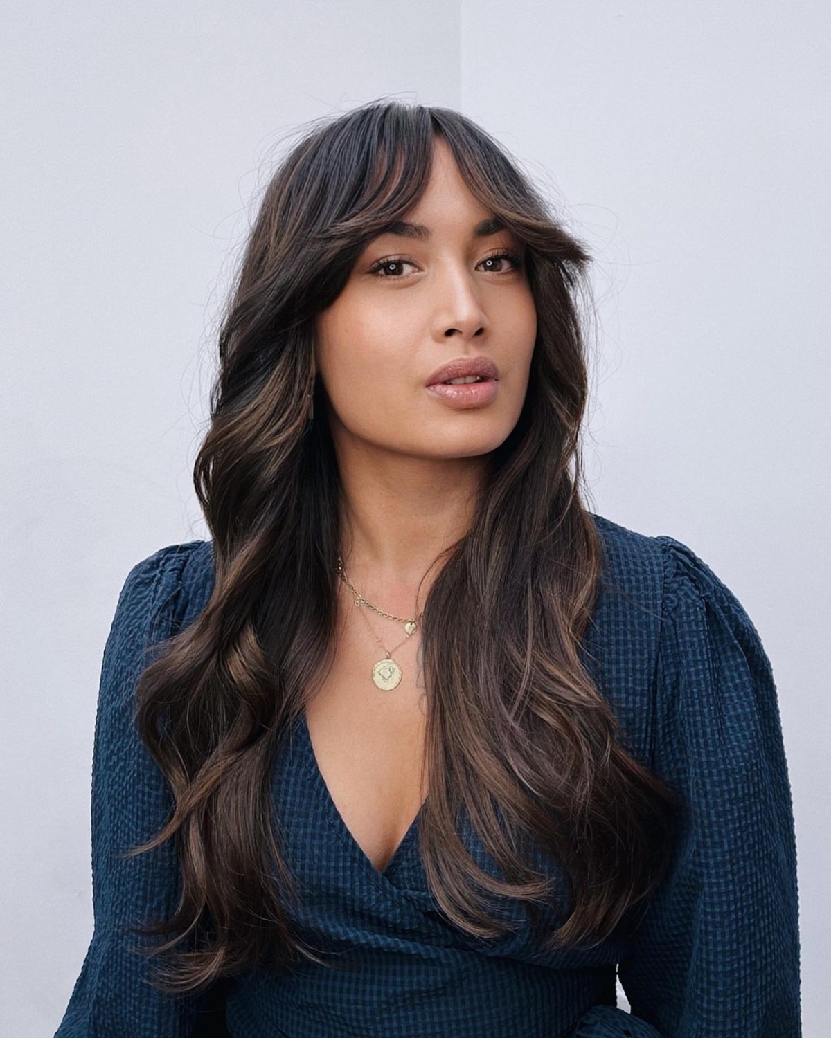 curtain bangs for wavy hair