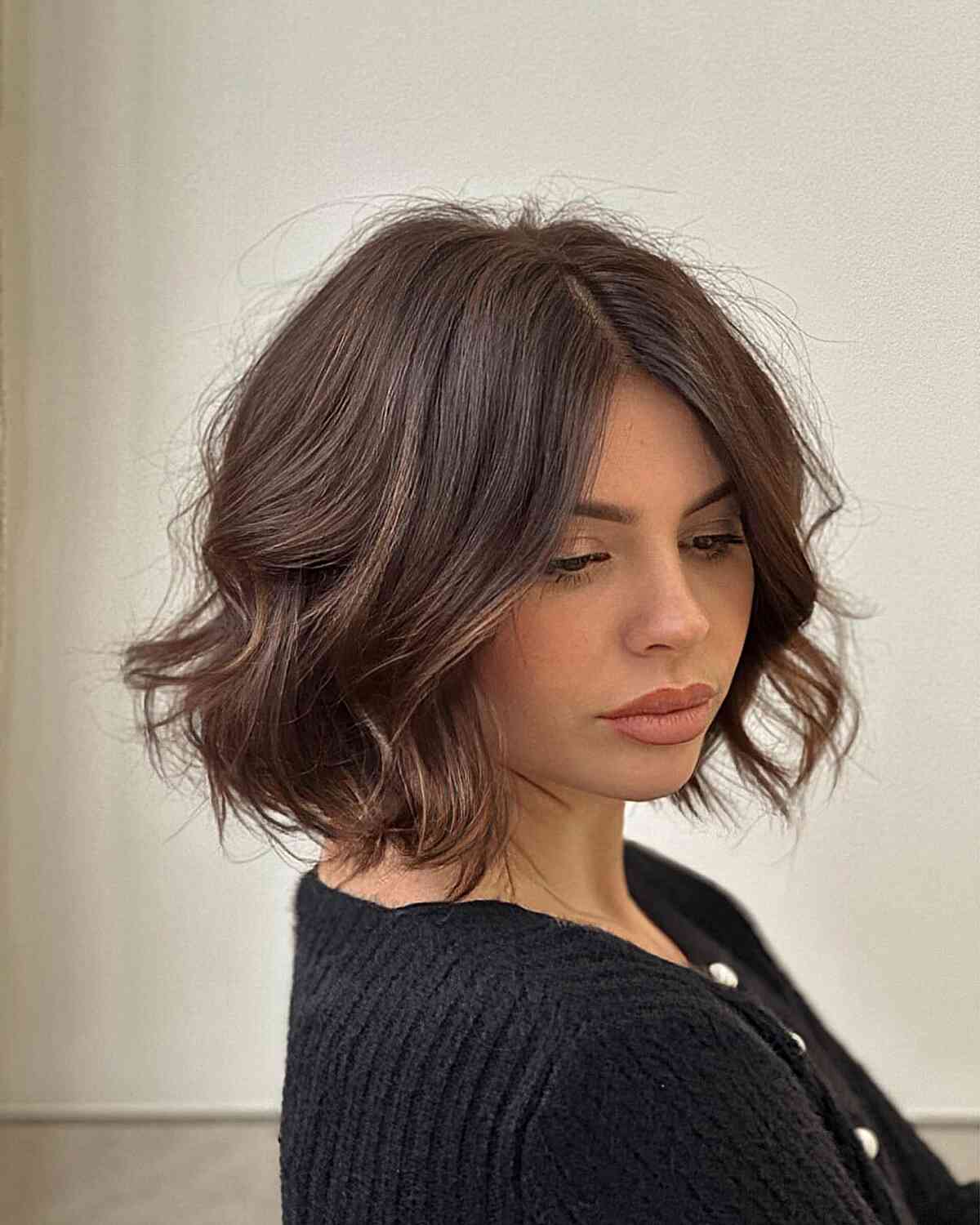 cute neck length bob with messy ends