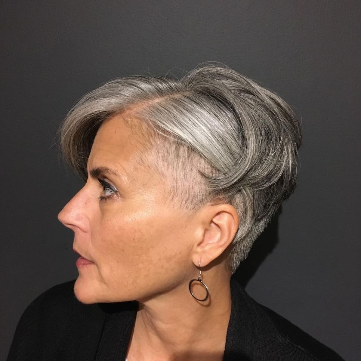 edgy bob with an undercut