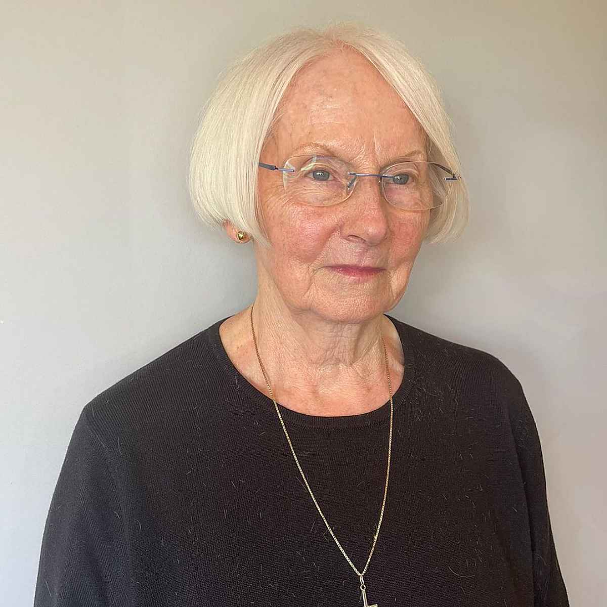 extra short bob for women past seventy