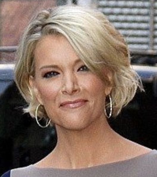 hairstyles for women over 50 11