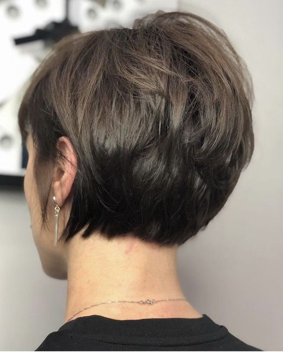 hairstyles for women over 50 12