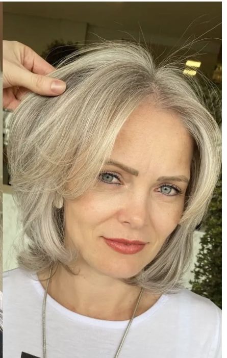 hairstyles for women over 50 16