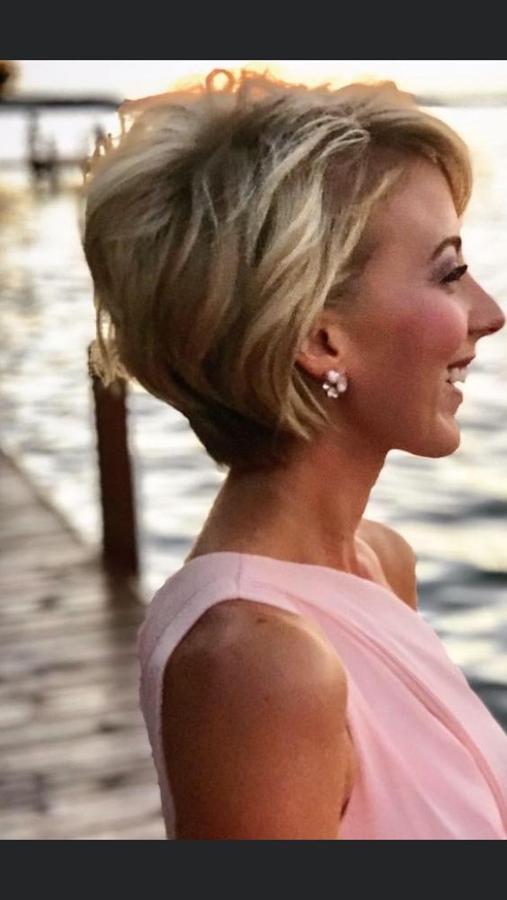 hairstyles for women over 50 3