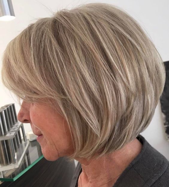 hairstyles for women over 50 9