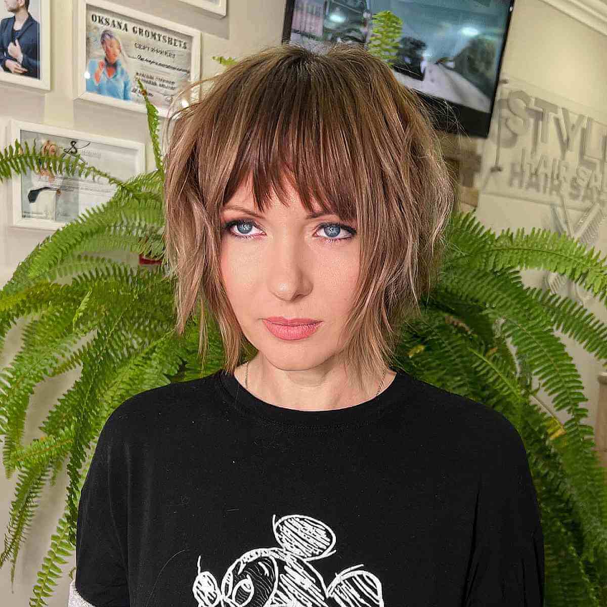 heavily layered bob with choppy fringe