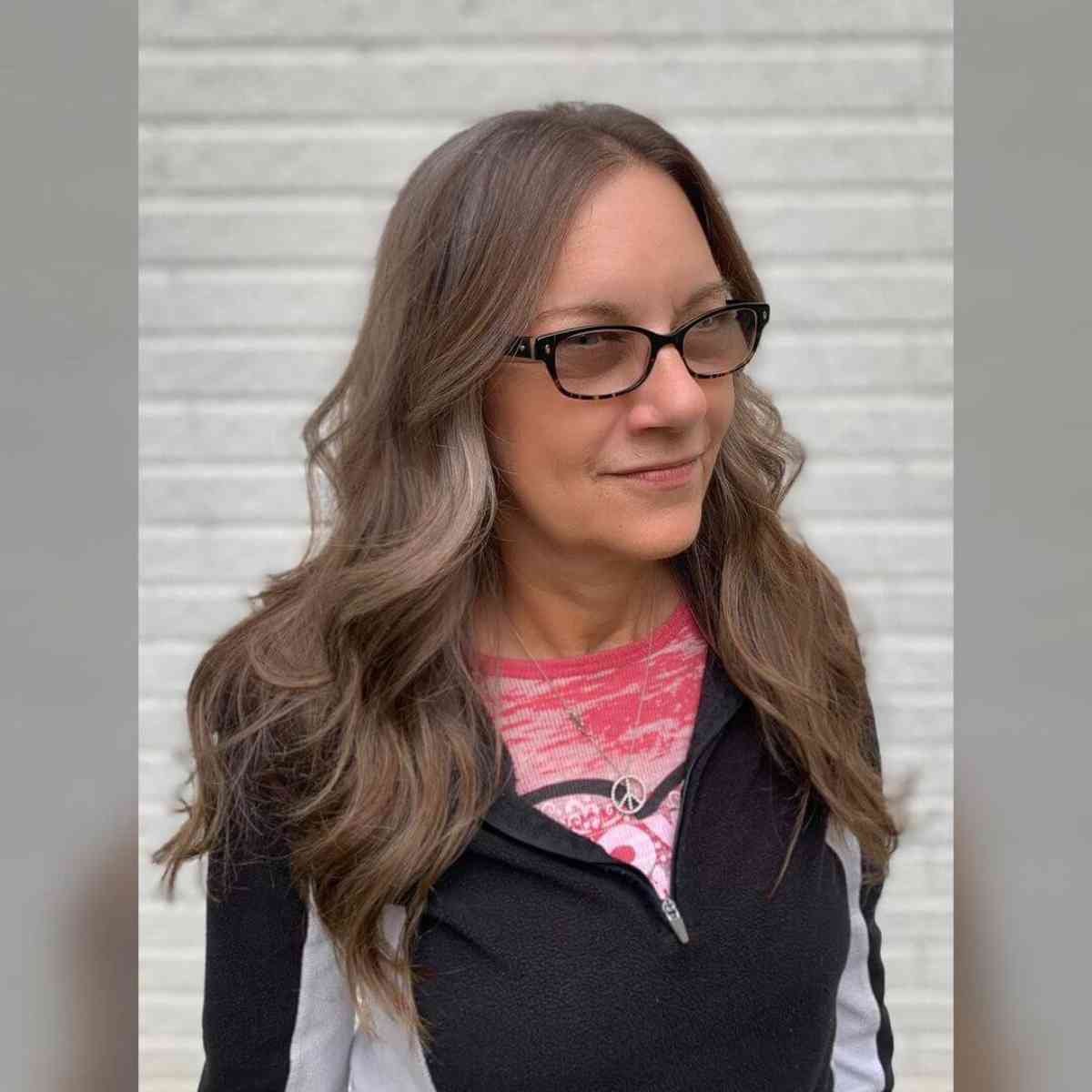 long hair for women with glasses in their 40s