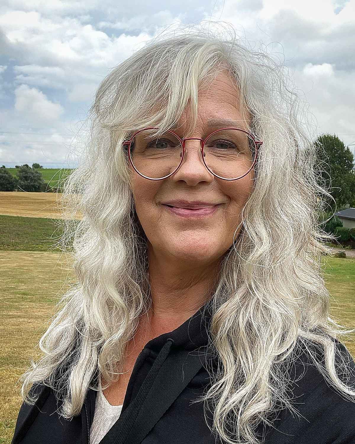 messy waves with layers for a 60 year old woman