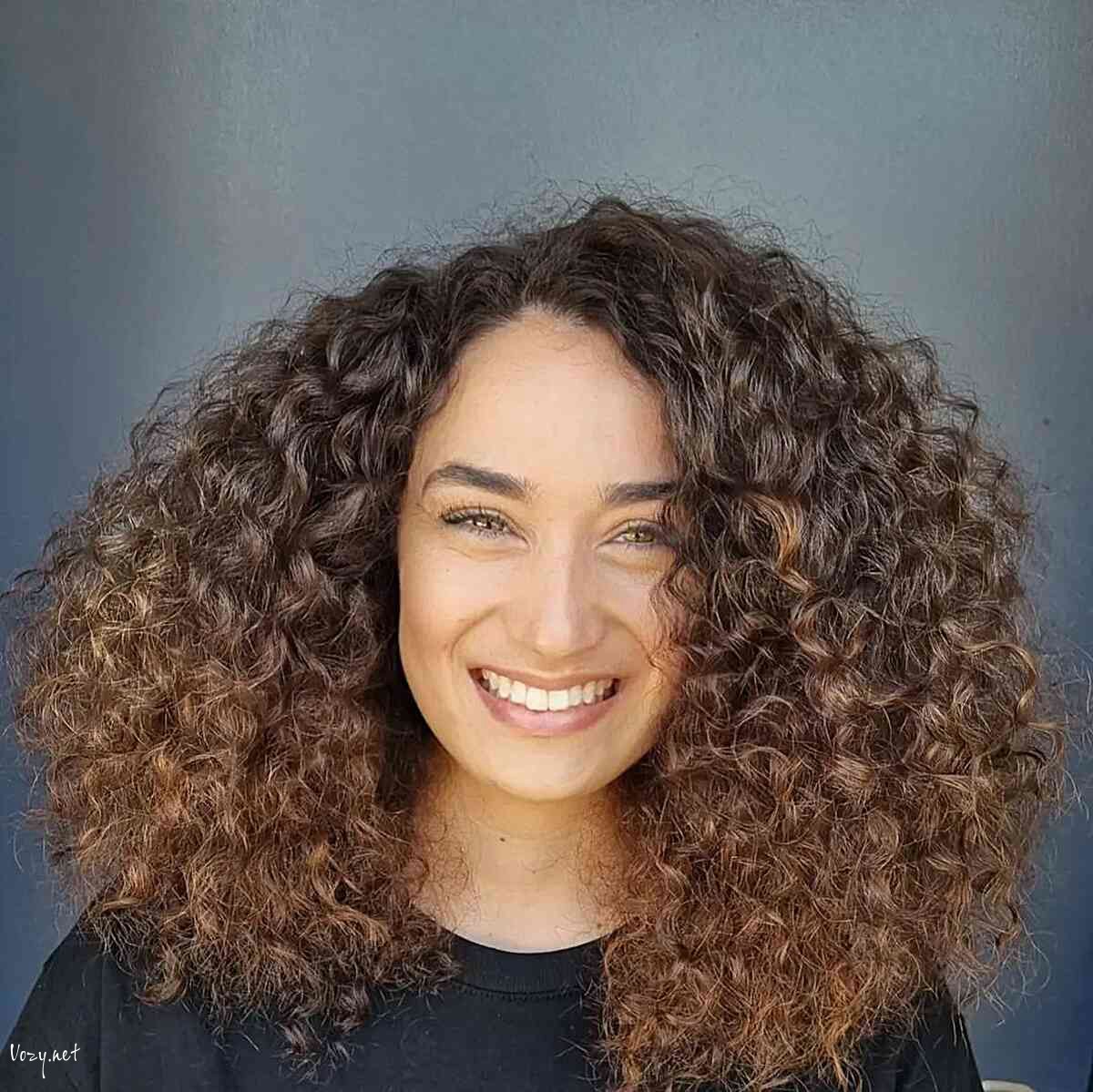natural curly voluminous hair