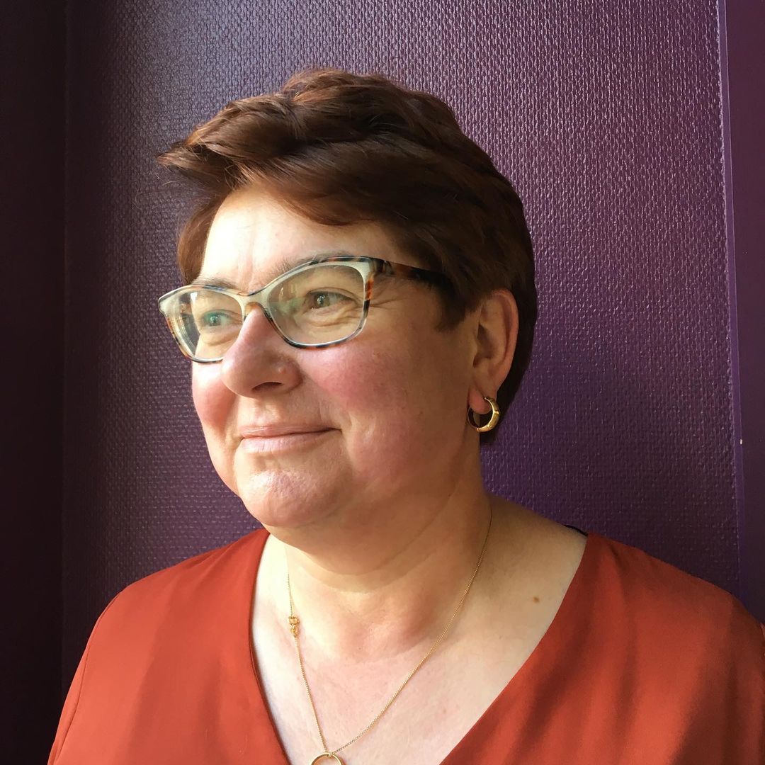 perfect for haircut for older women with round faces and glasses