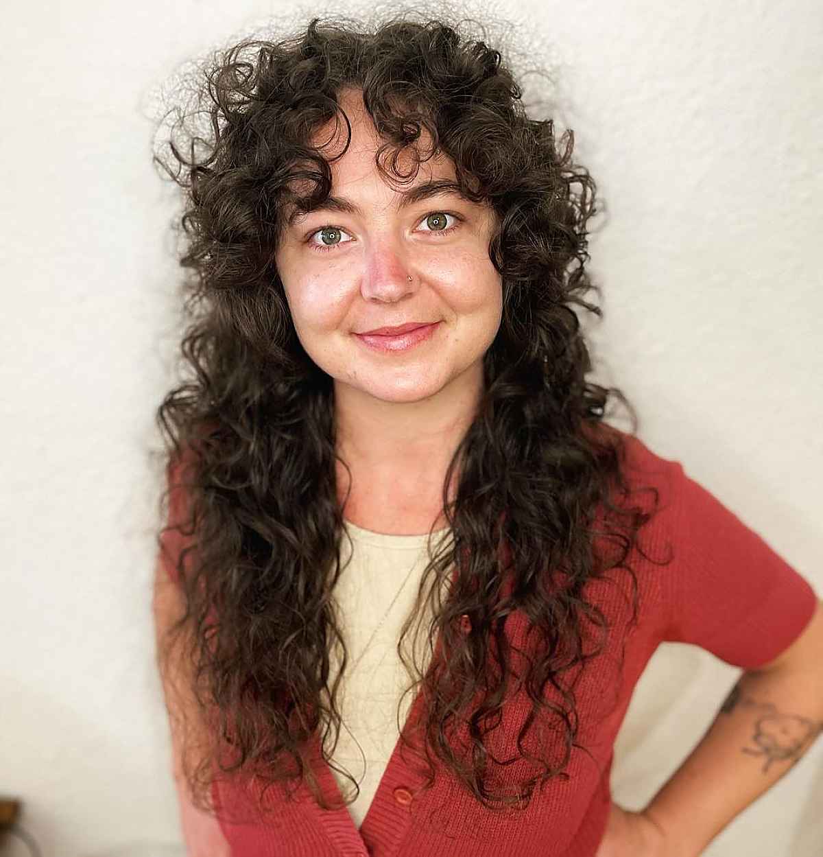 razored long curly hair
