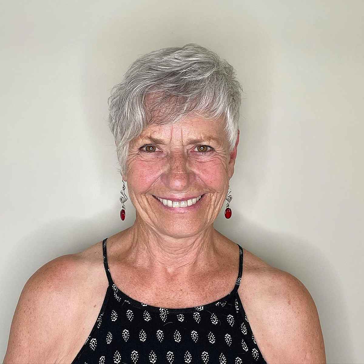 silver pixie cut with fringe