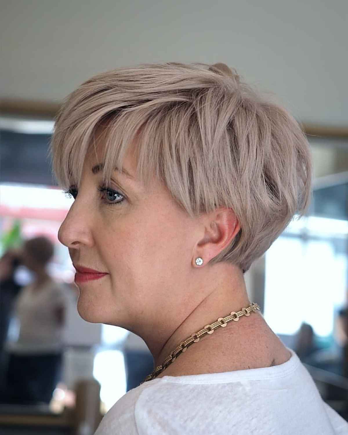 soft choppy layers on a pixie bob for matured women