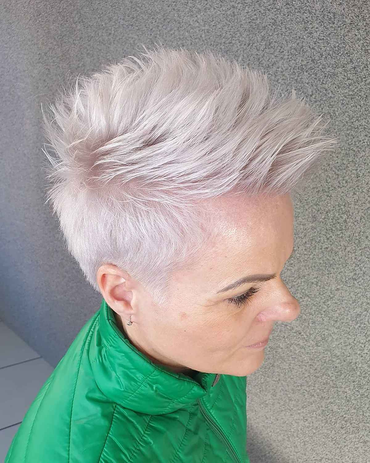 spiky short pixie haircut for women in their sixties