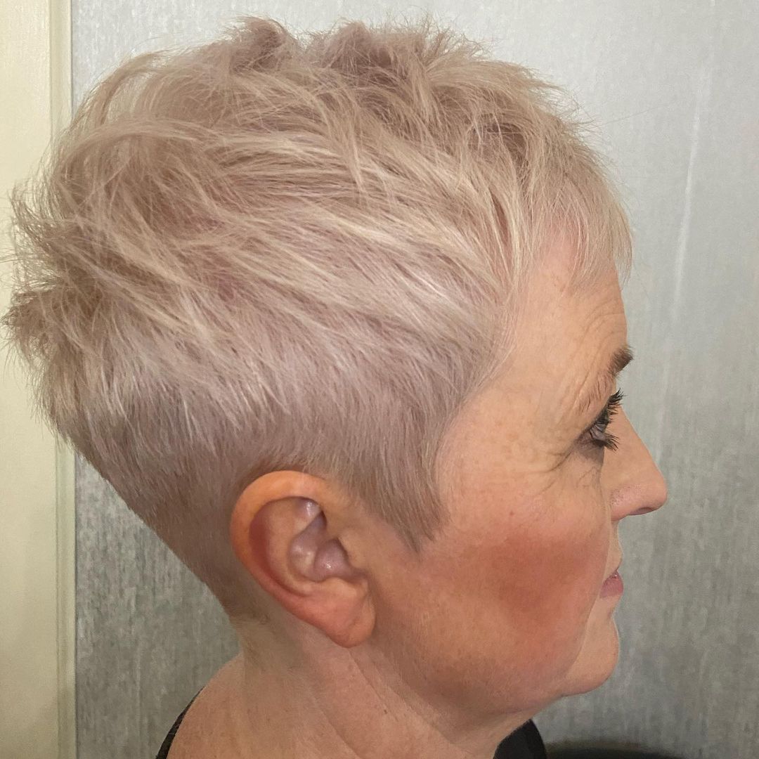 the classic short crop for women over 60