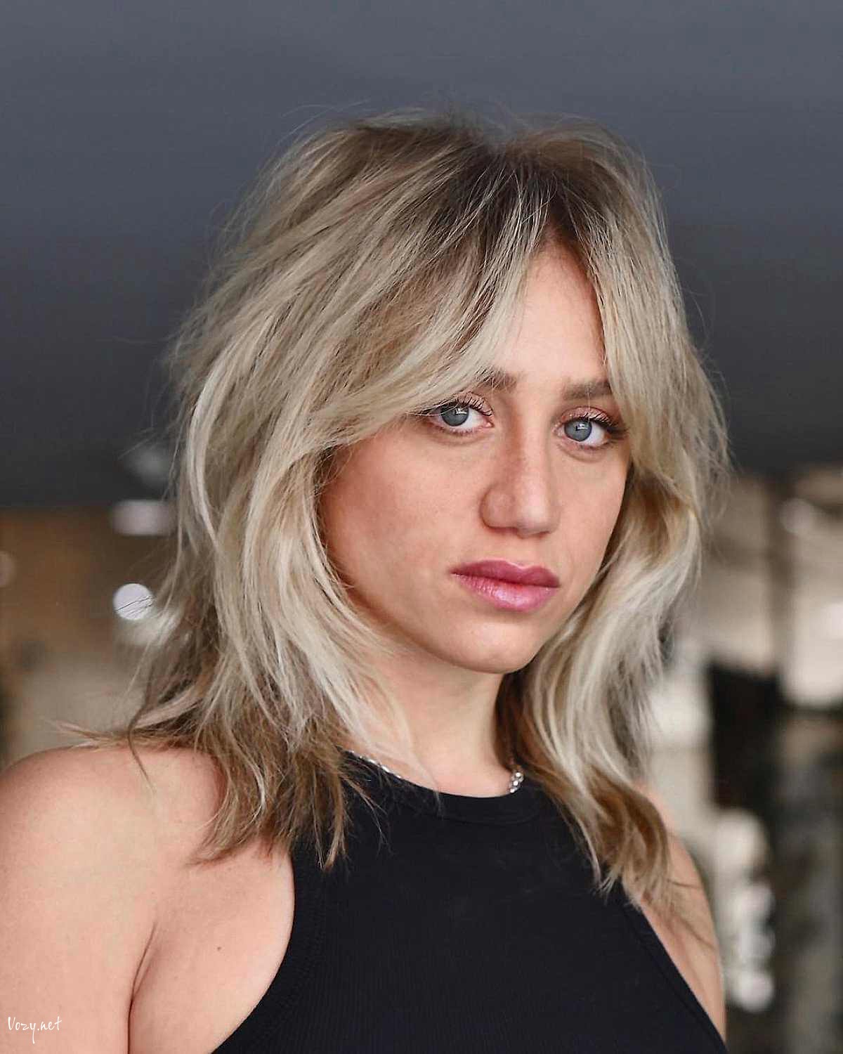 undone shag for shoulder length straight hair wtih curtain bangs