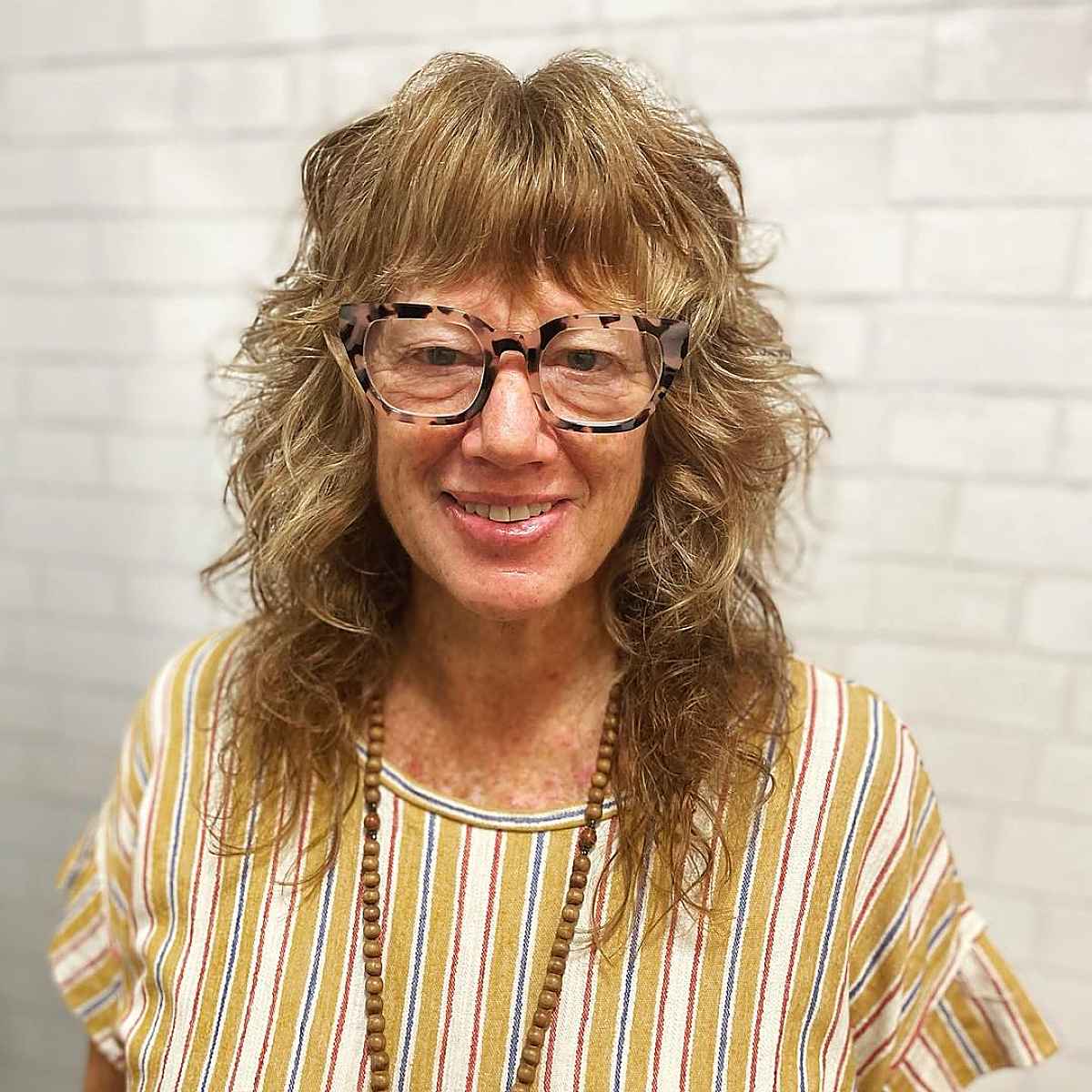wash and wear shaggy hairstyle for ladies past 60