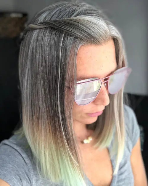 6 lob hairstyle for going gray