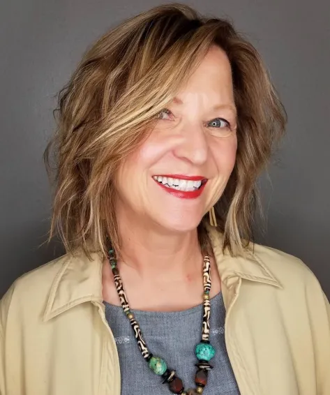 Chic Shaggy Bob with Side Bangs