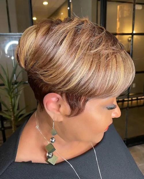 Chocolate Caramel Short Hairstyle