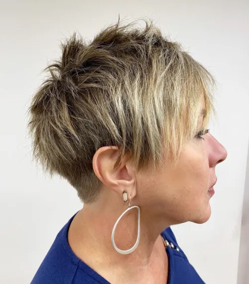 Choppy Highlighted Pixie