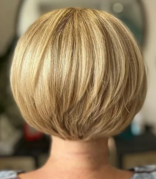 Classic Blonde Bob 1