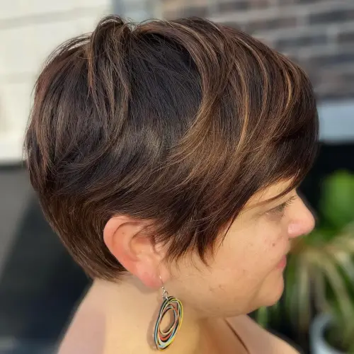 Feathered Edges and Extra Volume Crop