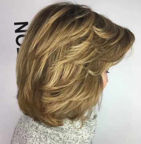Medium Thick Feathered Cut
