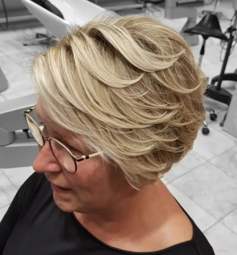 Over 50 Feathered Blonde Pixie Bob