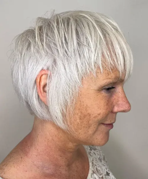 Silver Bob with Choppy Layers