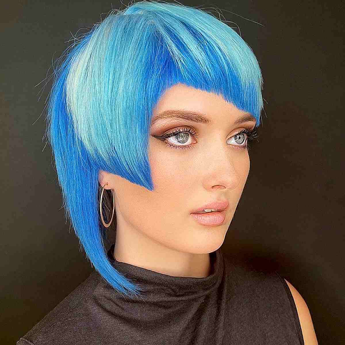 aquamarine edgy cut