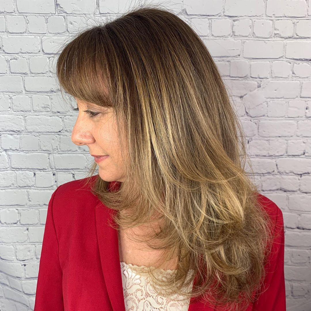 blonde mid length layers 1