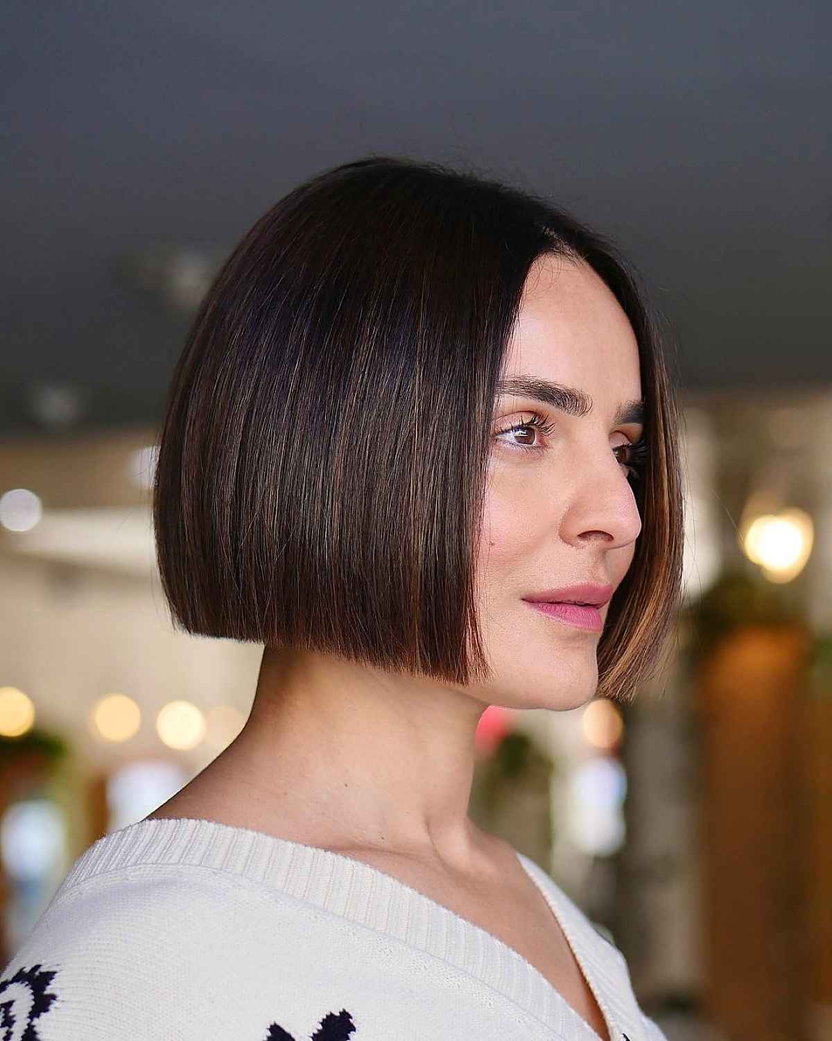 chin length bobbed dimension
