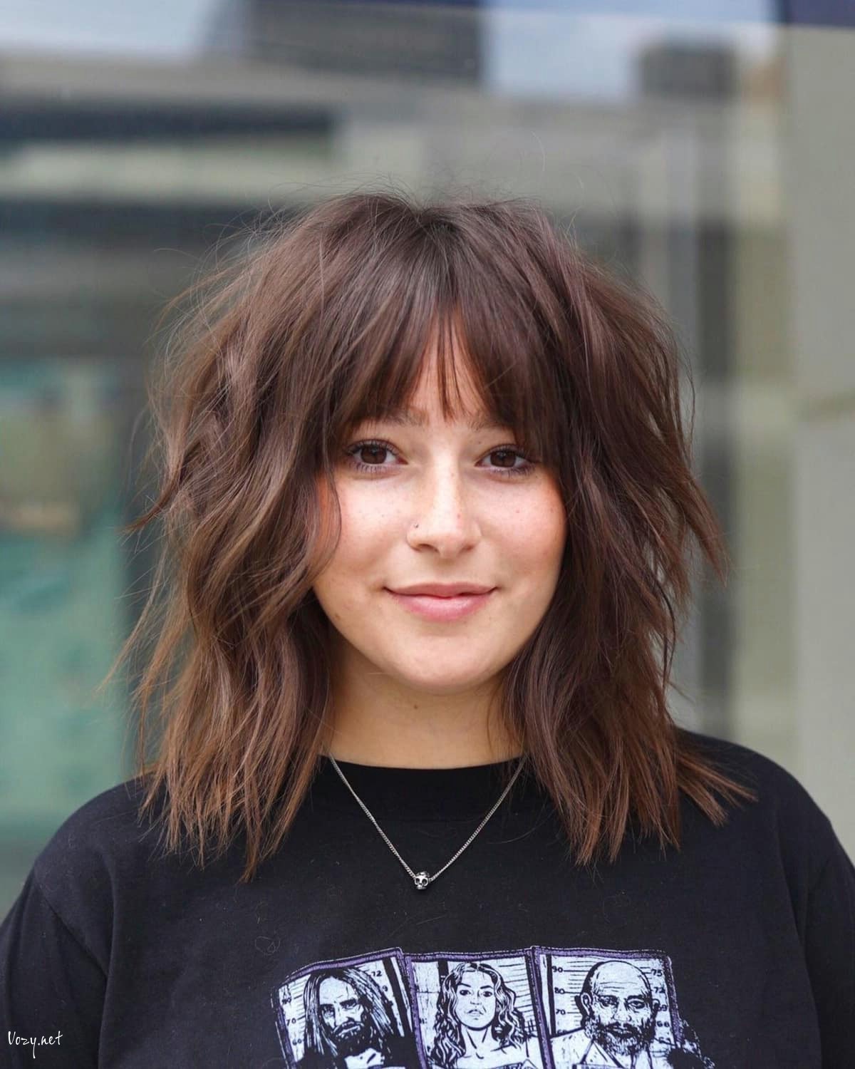 face contouring shag with bangs