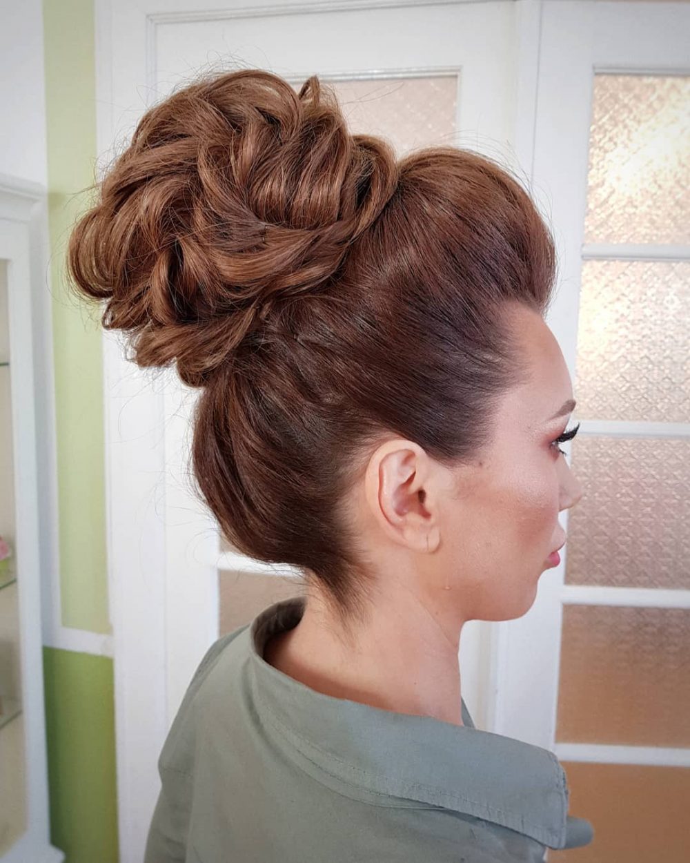head turning updo