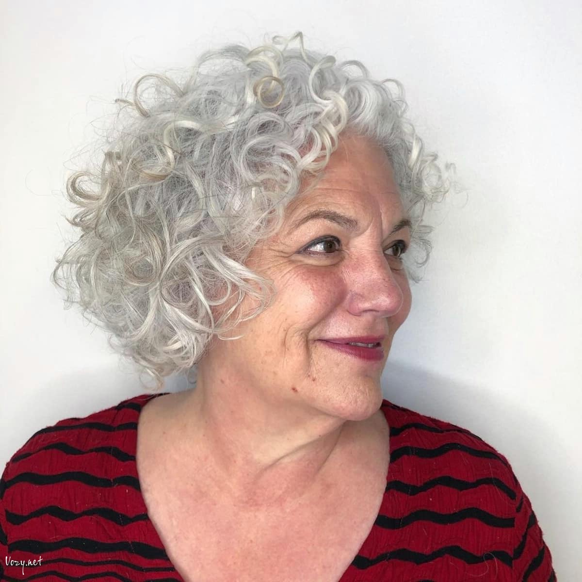 layered bob for older women with curly hair