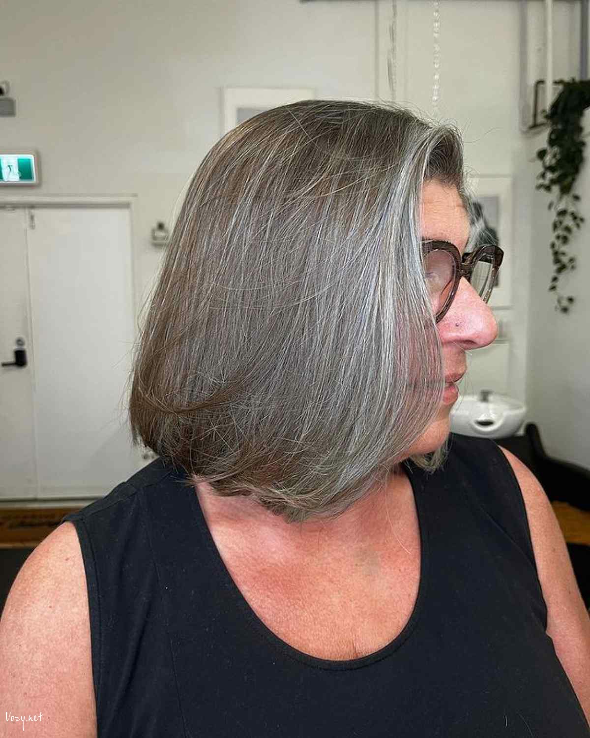 long blunt bob on natural silver hair