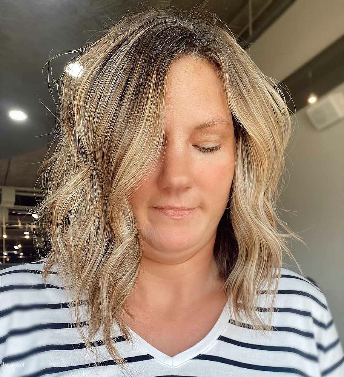 medium length bob cut for women with a double chin