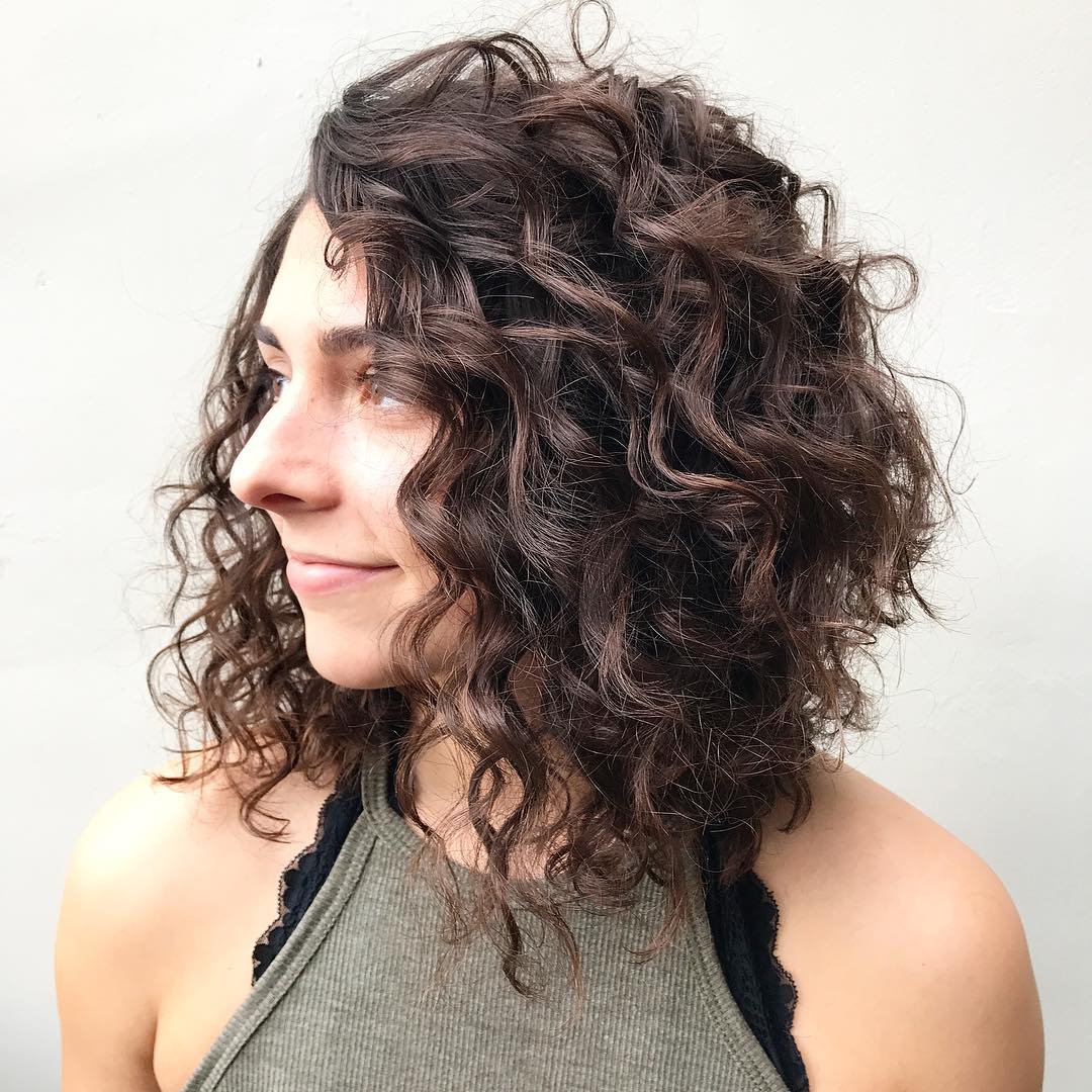 medium short curly hair