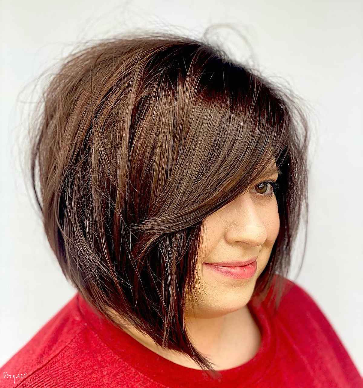 mid length inverted bob with long bangs