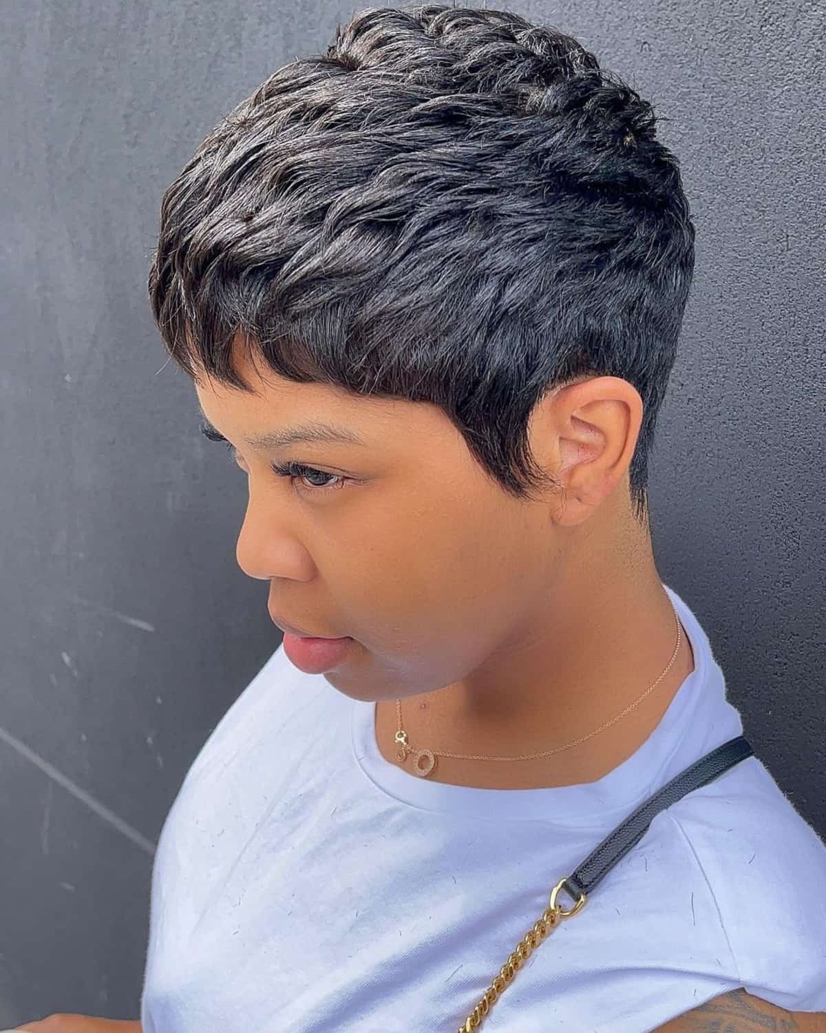 natural pixie with bangs