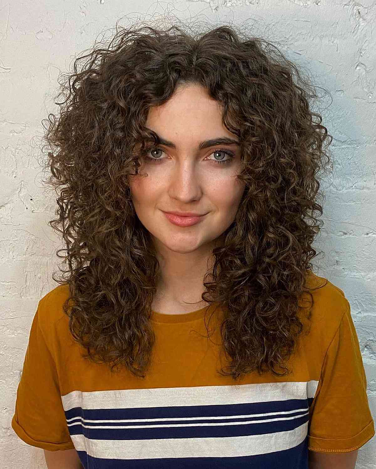 perfectly shaped curls for medium length hair