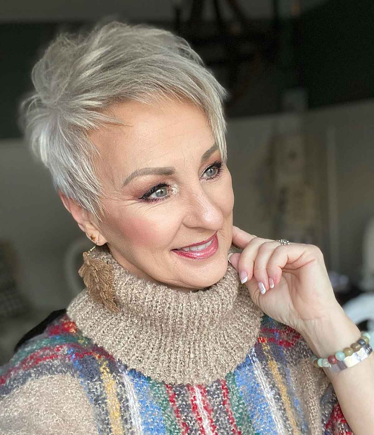 pixie crop with shorter layers