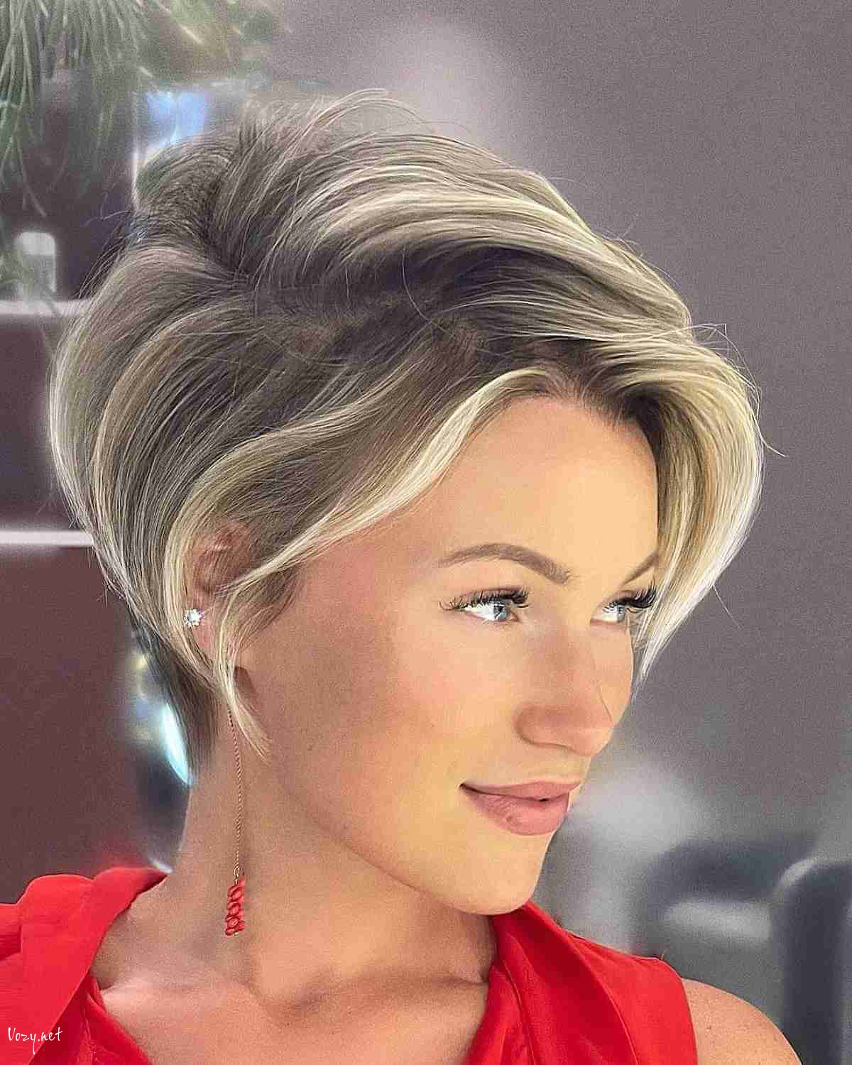 stunning brown and blonde bixie cut