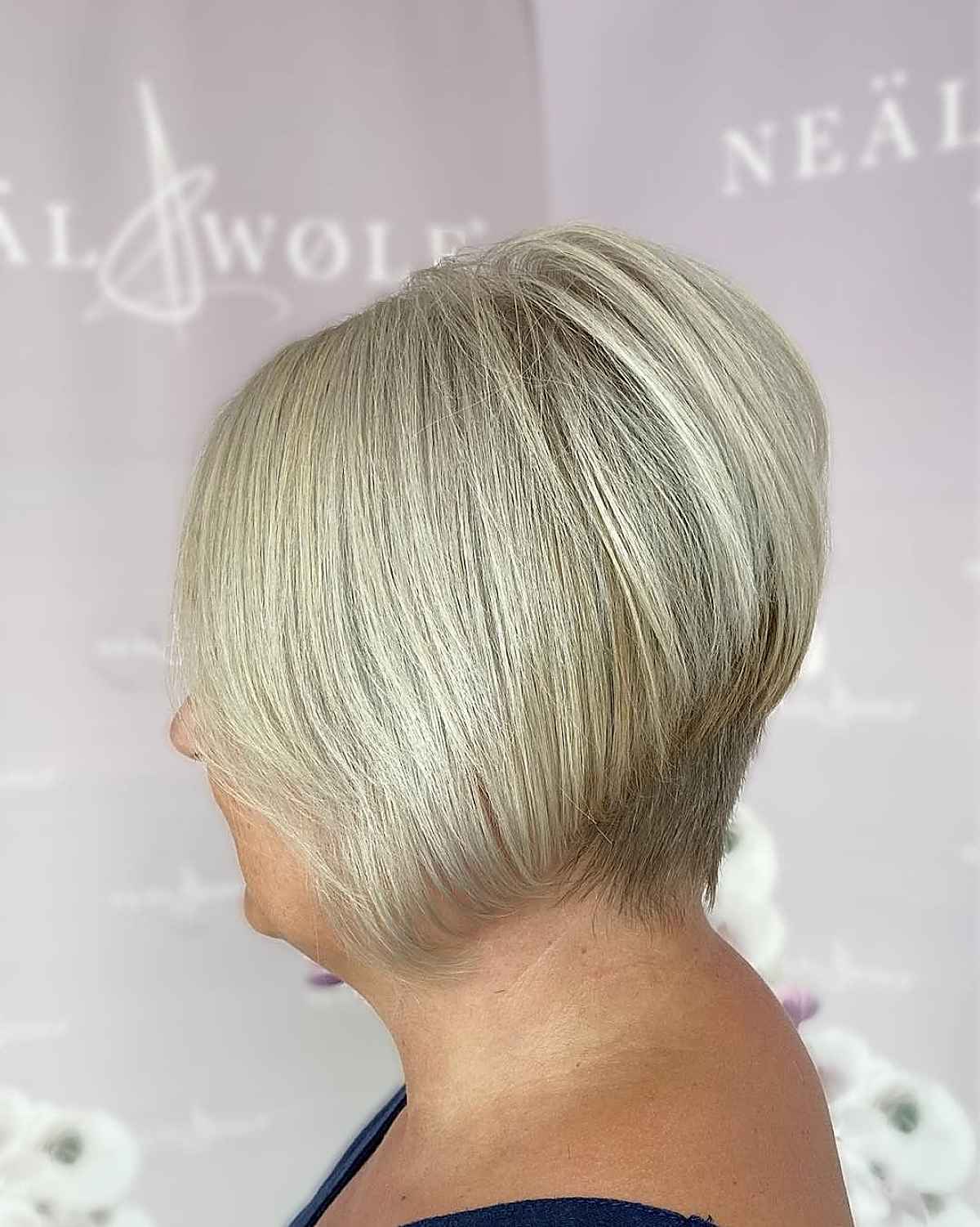 the short wedge for women over 60