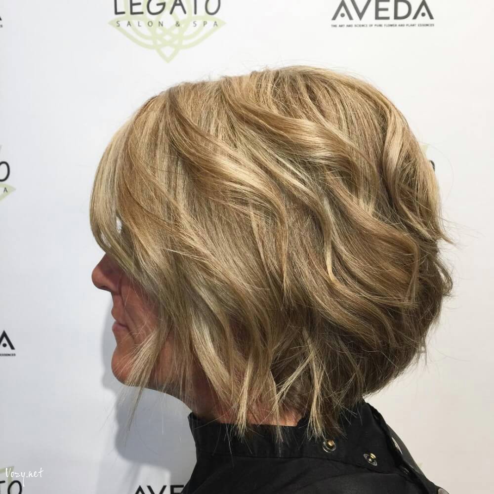 wavy curls in hair 1