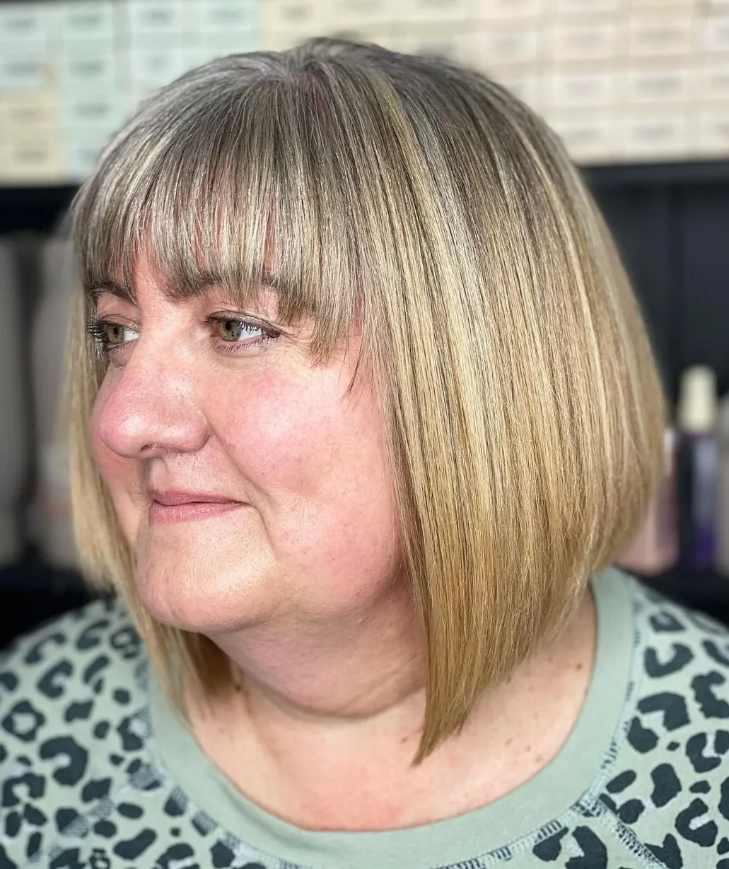A Line Bob for a Round Face Shape