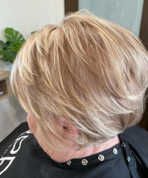Short Layered Bob