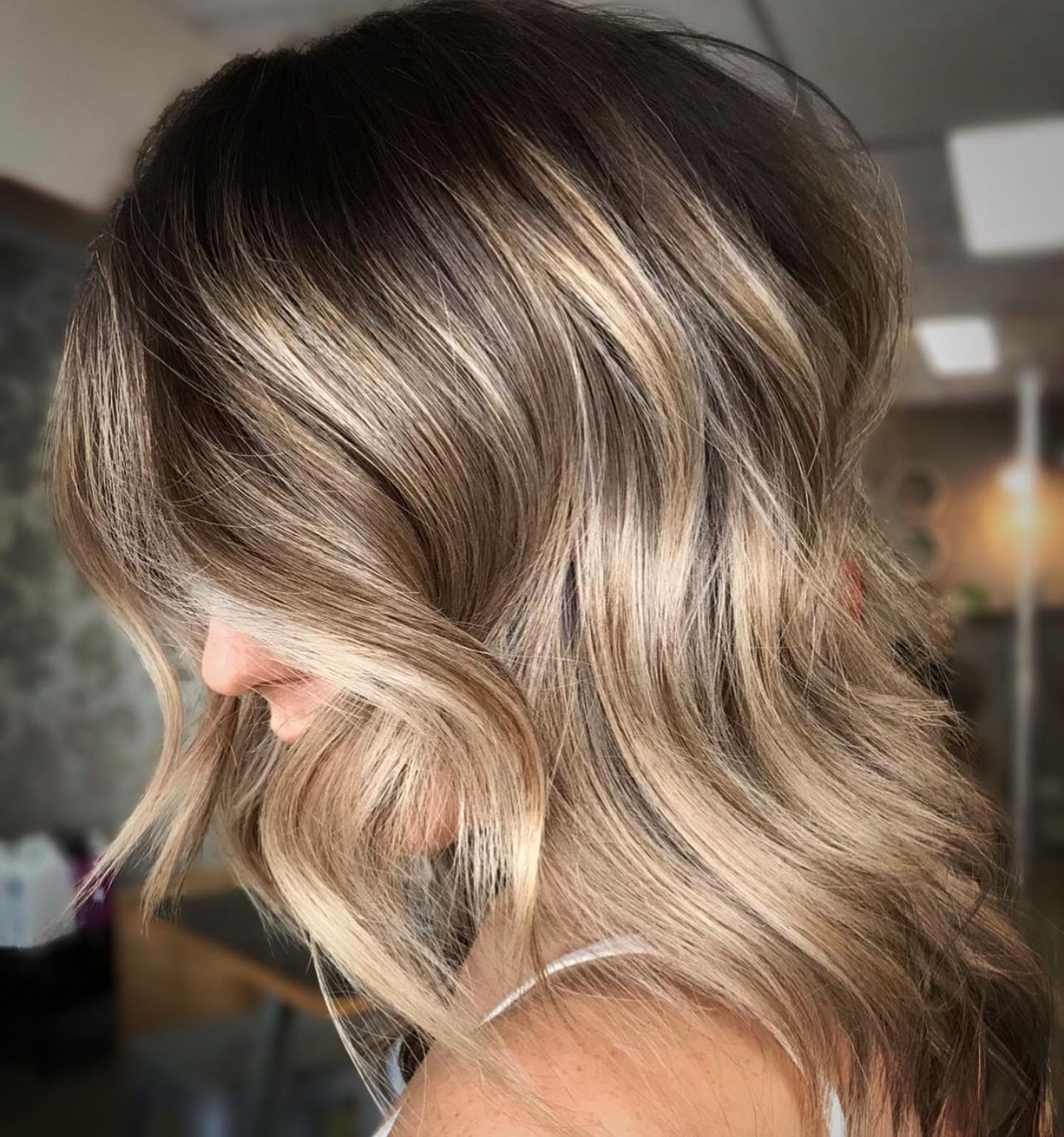 Wavy Bob Warm Toned Look