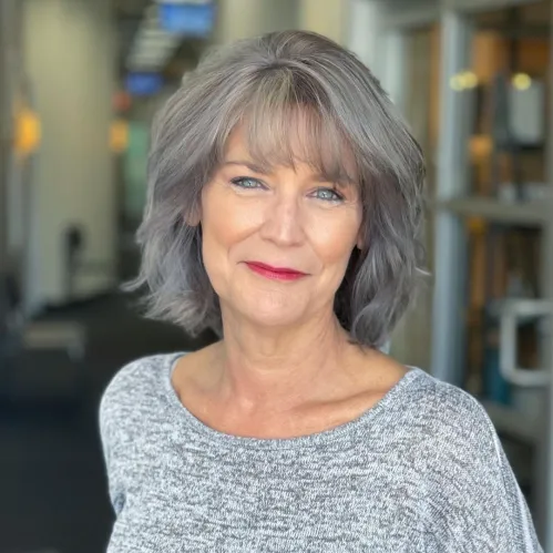 Wavy Bob with Lowlights